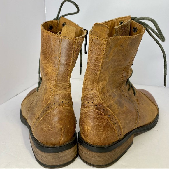 Two Lips brown leather lace up boots size 7.5 - Picture 4 of 5